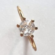 Srebrny pozłacany pierścionek z cyrkonią UKOCHANA