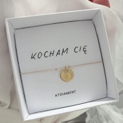 Bransoletka na sznurku personalizowana TWOJA LITERKA kamienie beżowy