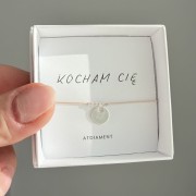 Bransoletka na sznurku personalizowana TWOJA LITERKA kamienie beżowy