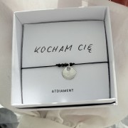 Bransoletka na sznurku personalizowana TWOJA LITERKA kamienie czarny