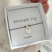 Bransoletka na sznurku personalizowana TWOJA LITERKA  czerwony