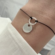 Bransoletka na sznurku personalizowana TWOJA LITERKA  czarny