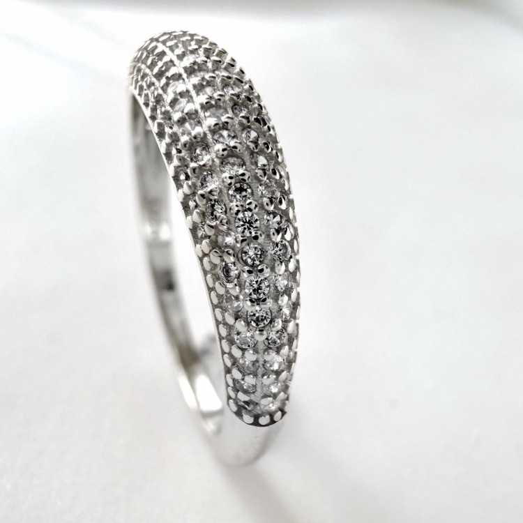 Srebrny pierścionek z cyrkoniami PIĘKNO