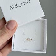 Złoty" 585" pierścionek dla dziecka – wyjątkowy prezent na lata 0,05ct