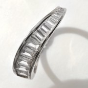 Srebrny pierścionek z cyrkoniami FORMA no. 2