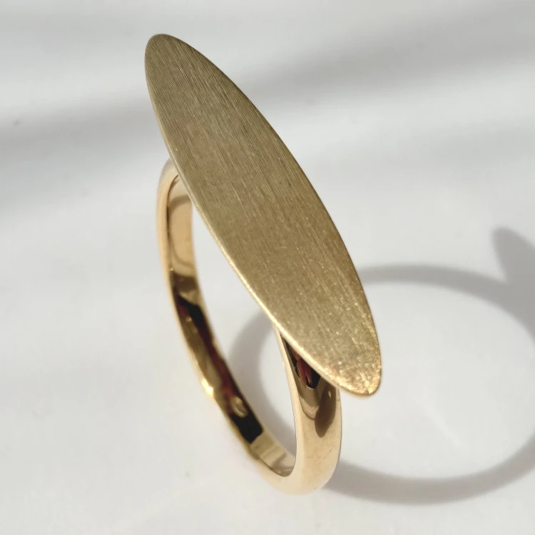 Srebrny pozłacany pierścionek SORI