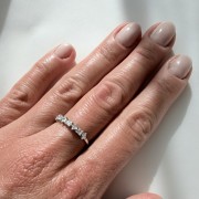 Srebrny pierścionek z cyrkoniami BŁOGOŚĆ