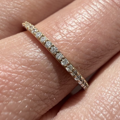 Srebrny pozłacany pierścionek obrączka z cyrkoniami KLASYCZNY