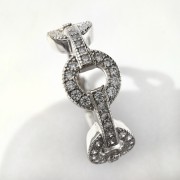 Srebrny pierścionek trzy koła z cyrkoniami