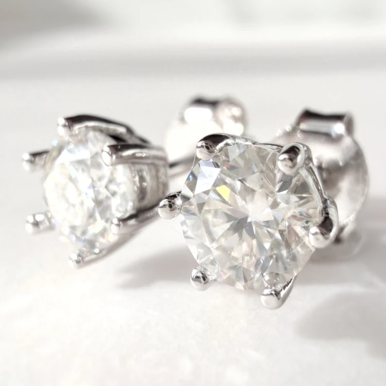Kolczyki BELLA z moissanitami 1 ct – srebro 925