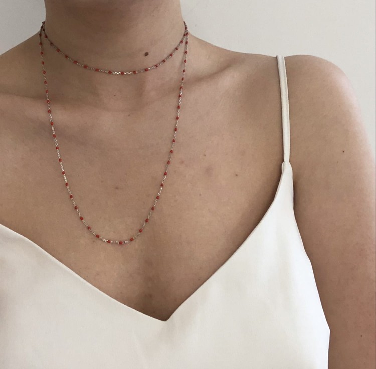 Srebrny naszyjnik z czerwoną emalią