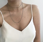 Srebrny naszyjnik z niebieską emalią