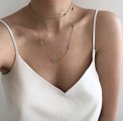 Srebrny pozłacany naszyjnik długi koło i koniczyna z niebieską emalią