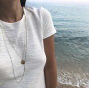 Srebrny pozłacany naszyjnik z niebieską emalią