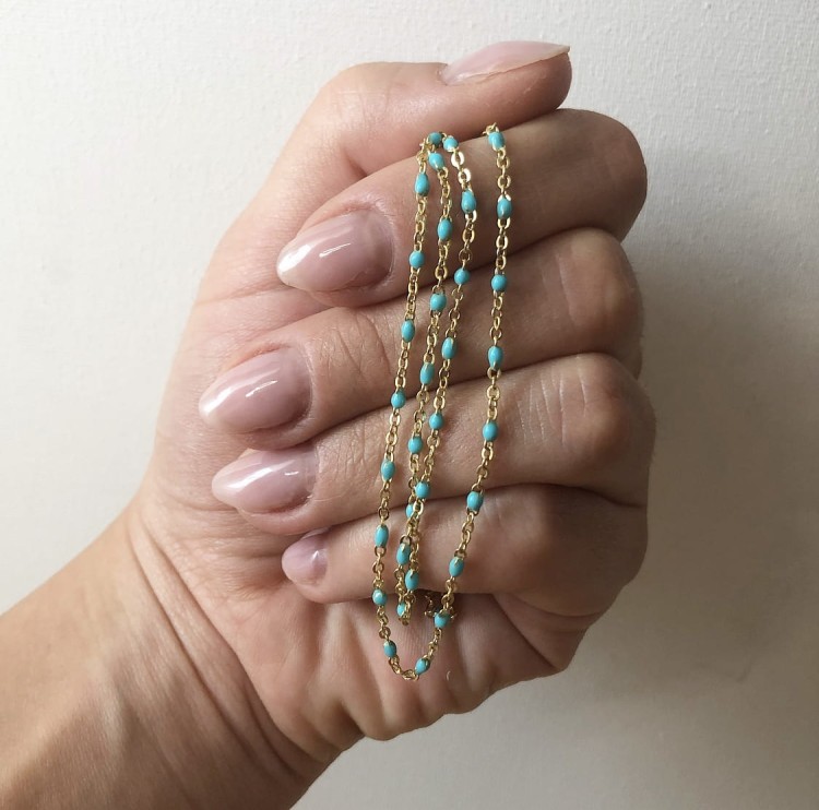 Srebrny pozłacany naszyjnik z niebieską emalią