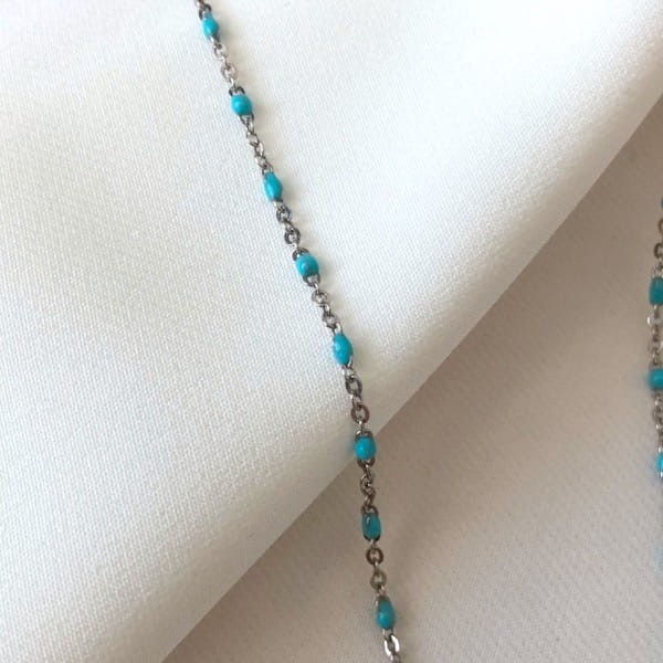 Srebrny naszyjnik z niebieską emalią